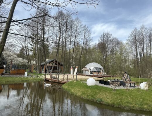 Pod Łysą Górą – Domki Glamping Nałęczów Noclegi